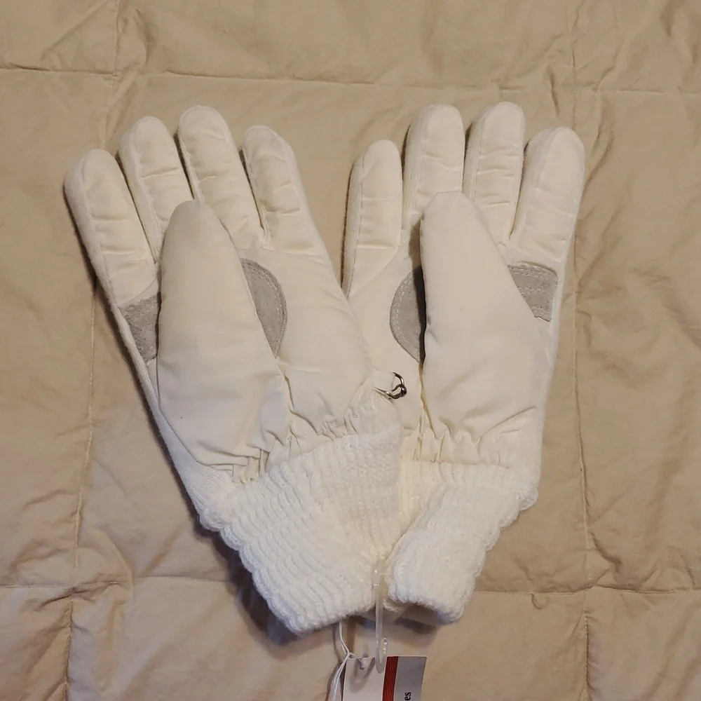 3M Thinsulate Red and White Gloves Unisex